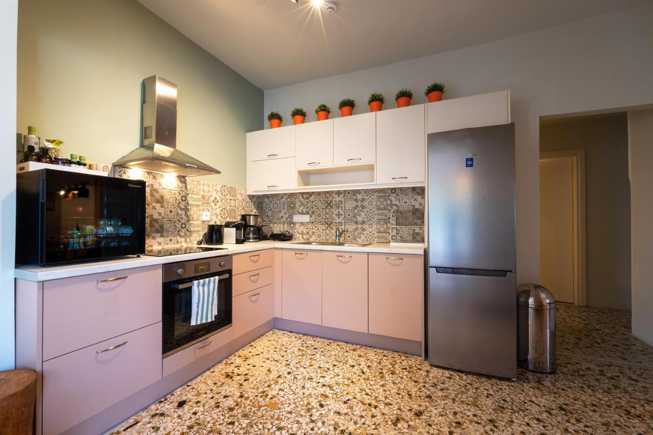Tinas Home - Kalamata Mediterranean Villas Kültér fotó