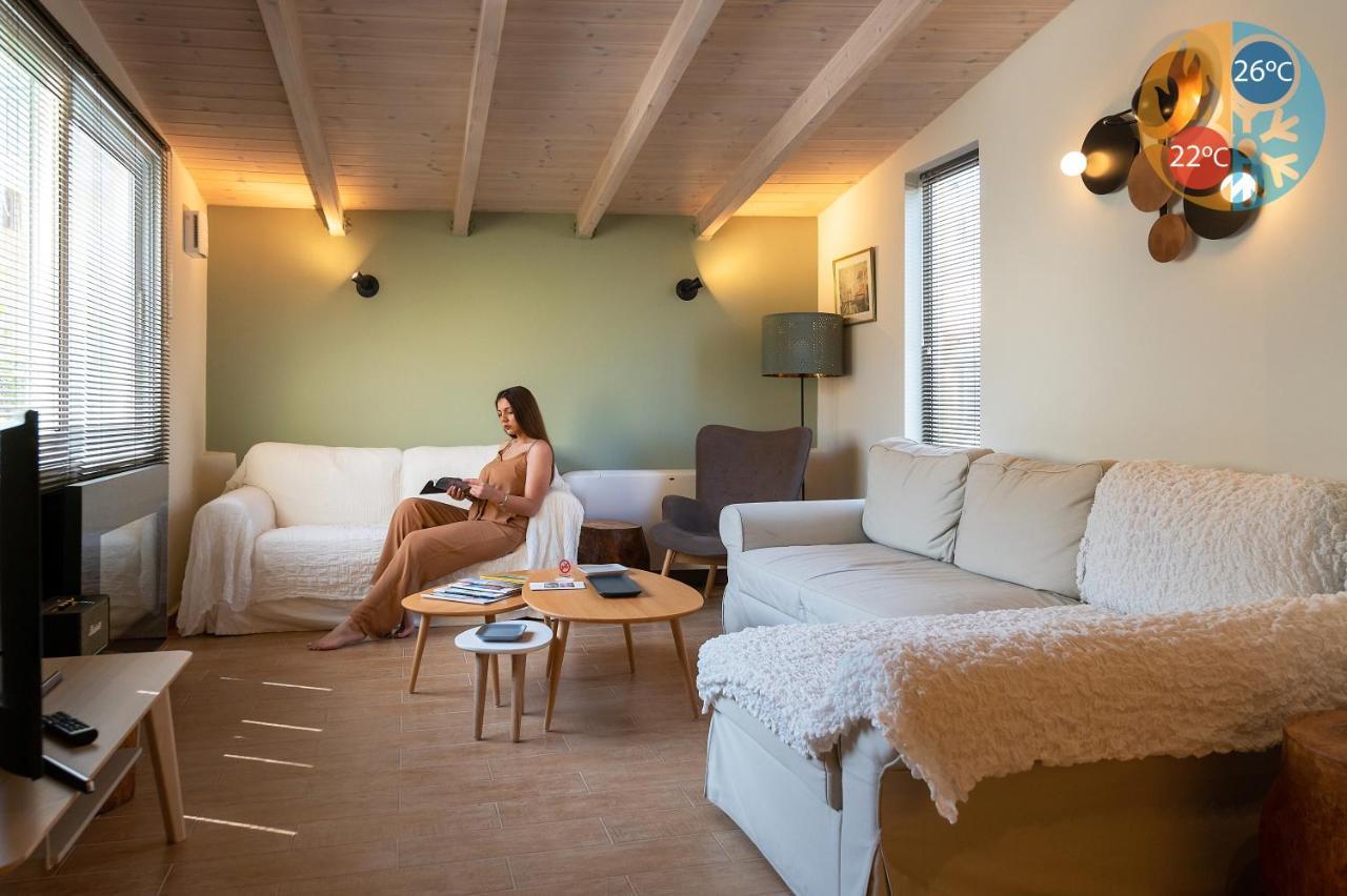 Tinas Home - Kalamata Mediterranean Villas Kültér fotó